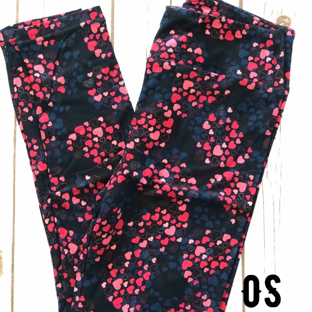 Lularoe Hearts Leggings - OS